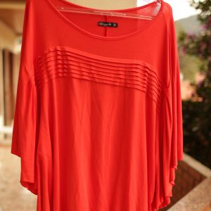 Blusa alaranjada de malha
